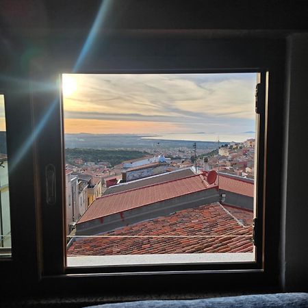 The Sun'S Kiss Villa Sennori Екстериор снимка