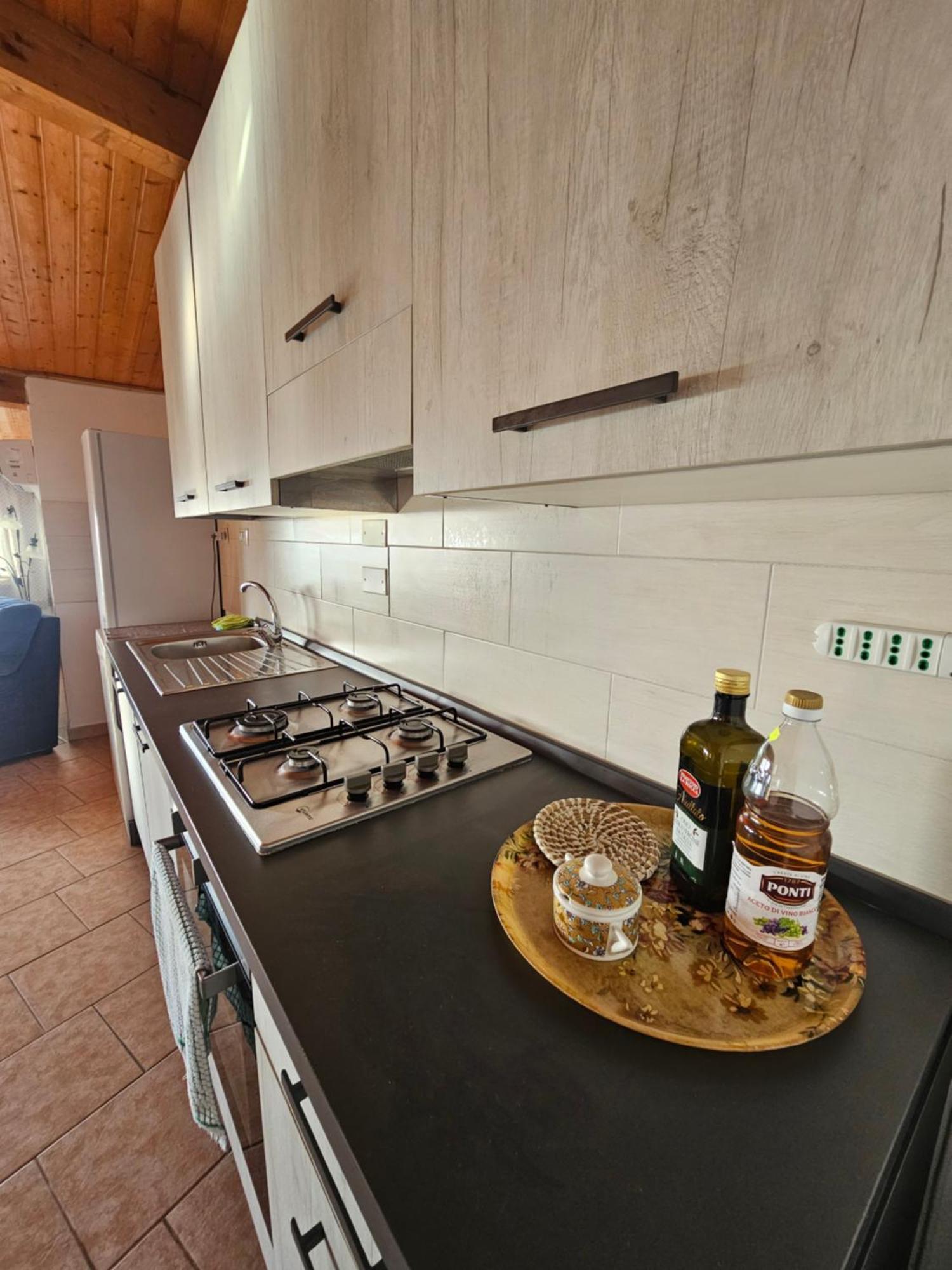 The Sun'S Kiss Villa Sennori Екстериор снимка